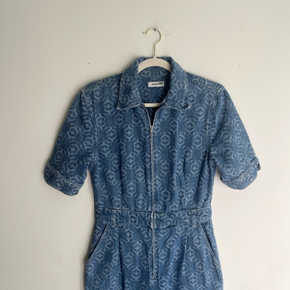 SANDRO - Picture 5 of 10